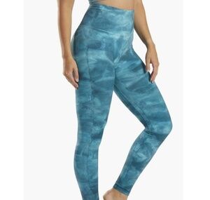 Free People Movement Good Karma 7/8 Tie-Dye Leggings Green M / L